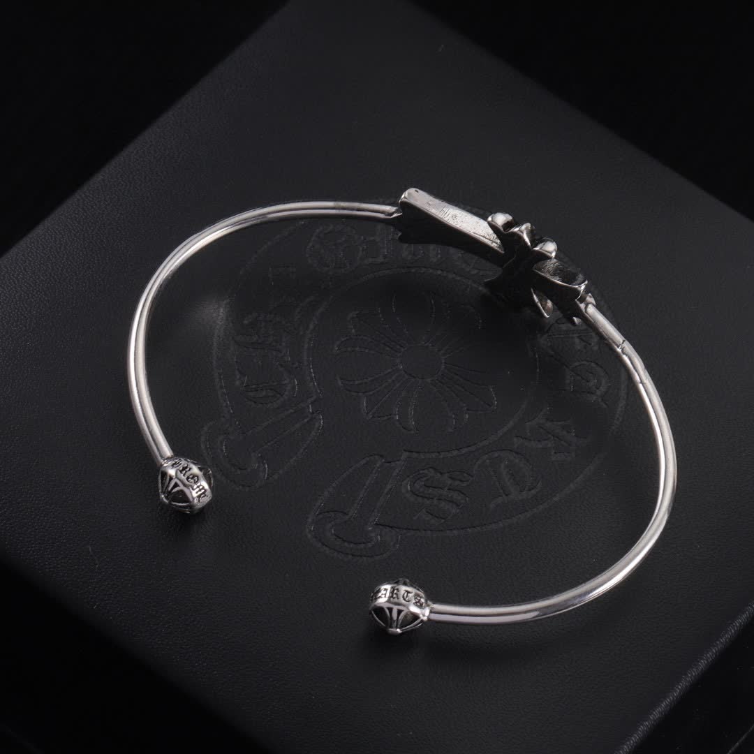 Chrome Hearts Elegant Cross Bracelet Set